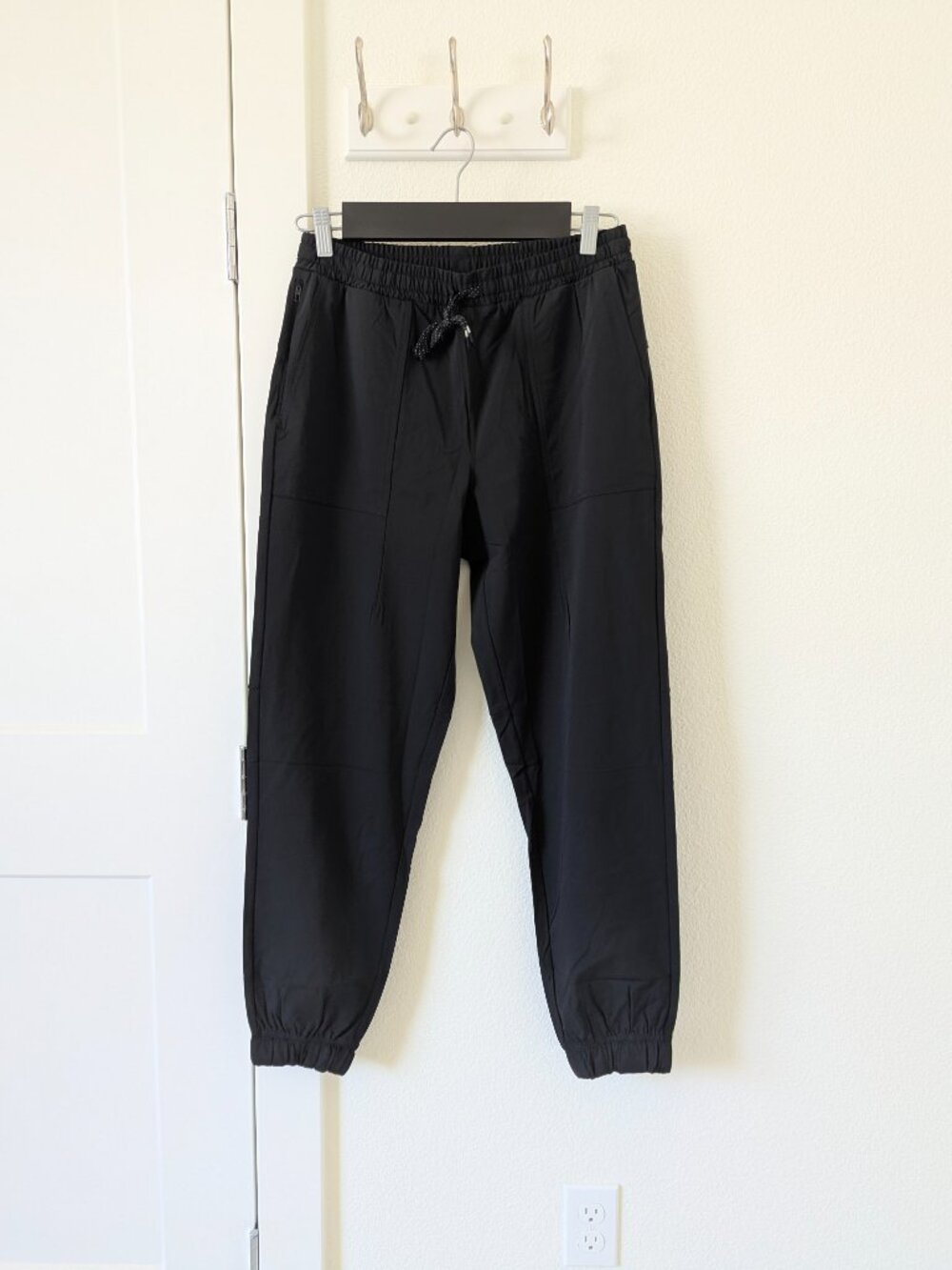 Fabletics The One Jogger - Women's